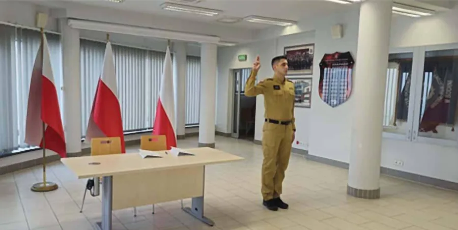 Łukasz Śpiewak  funkcjonariuszem PSP w Bochni