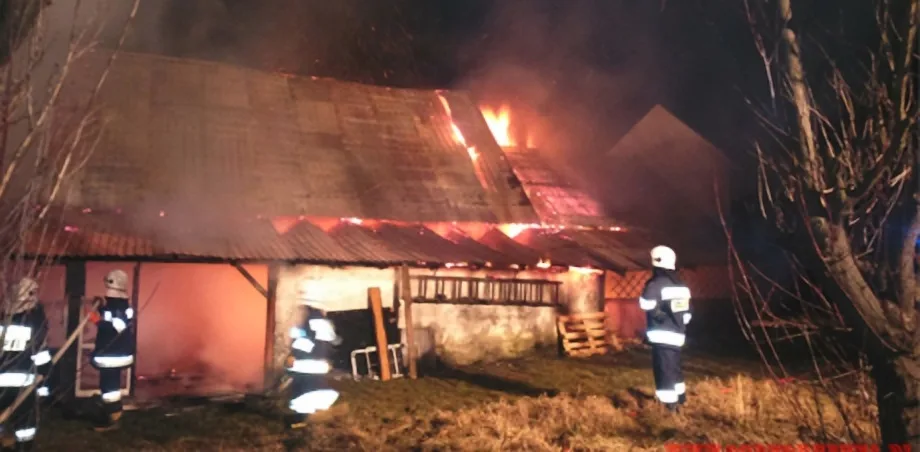 Mogilno- pożar zabudowań gospodarczych.
