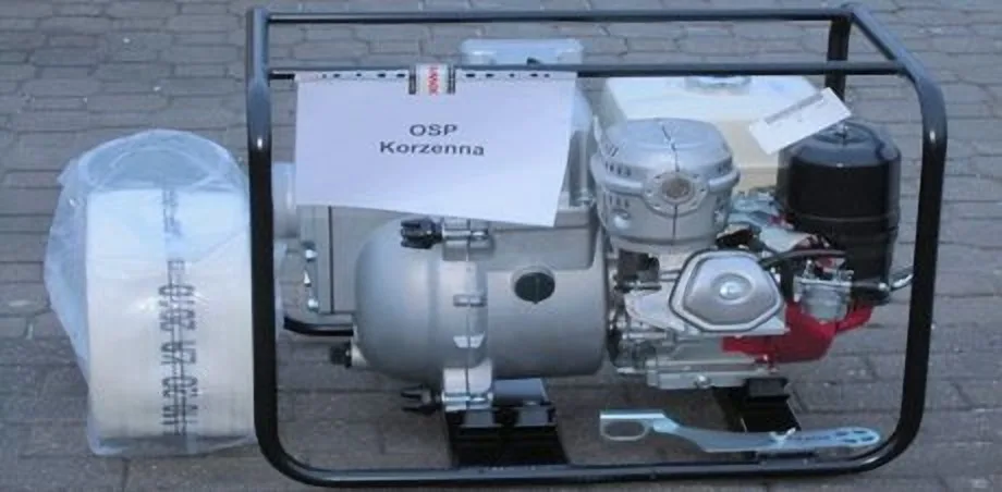 OSP Korzenna w Warszawie  "Pompa WT 40 od WOŚP"
