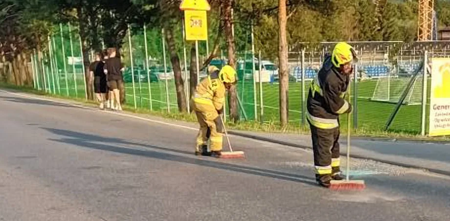 Korzenna - szkło na drodze