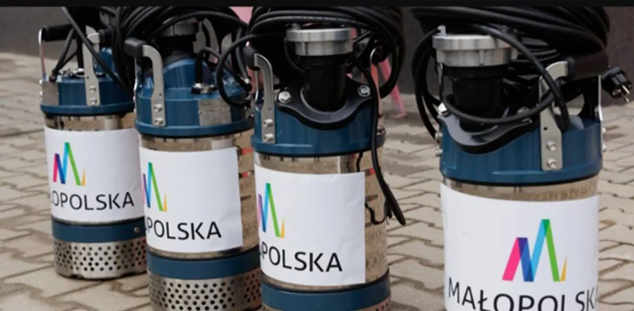 Przekazanie pomp w ramach programu "Małopolskie remizy"