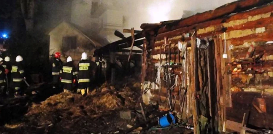 Lipnica Wielka- pożar zabudowań gospodarczych!!!