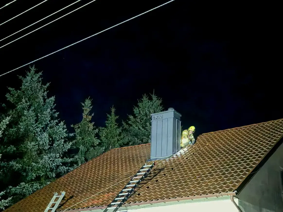 Korzenna - pożar sadzy w przewodzie kominowym