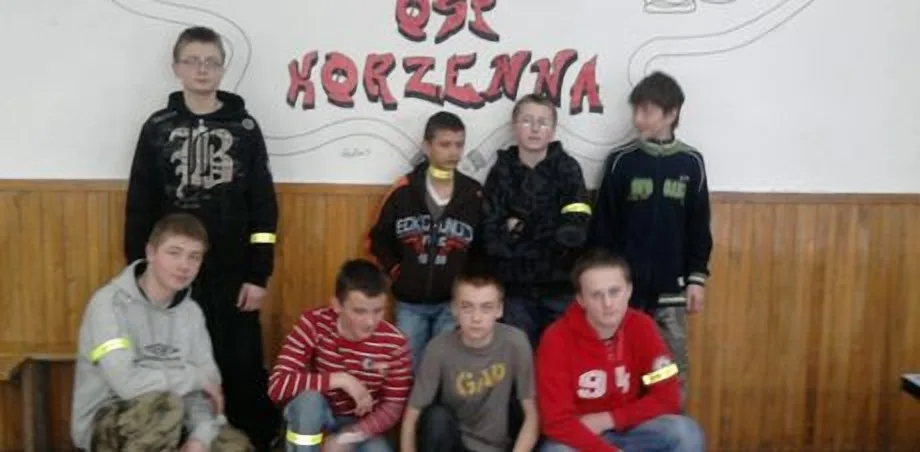 Zawody w tenisa stołowego dla druhów (gimnazjum)