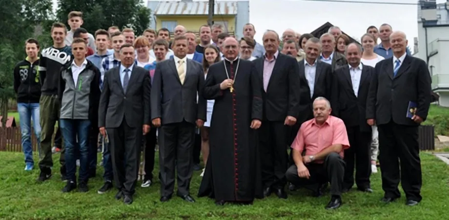Spotkanie strażaków z Arcybiskupem Juliuszem Januszem